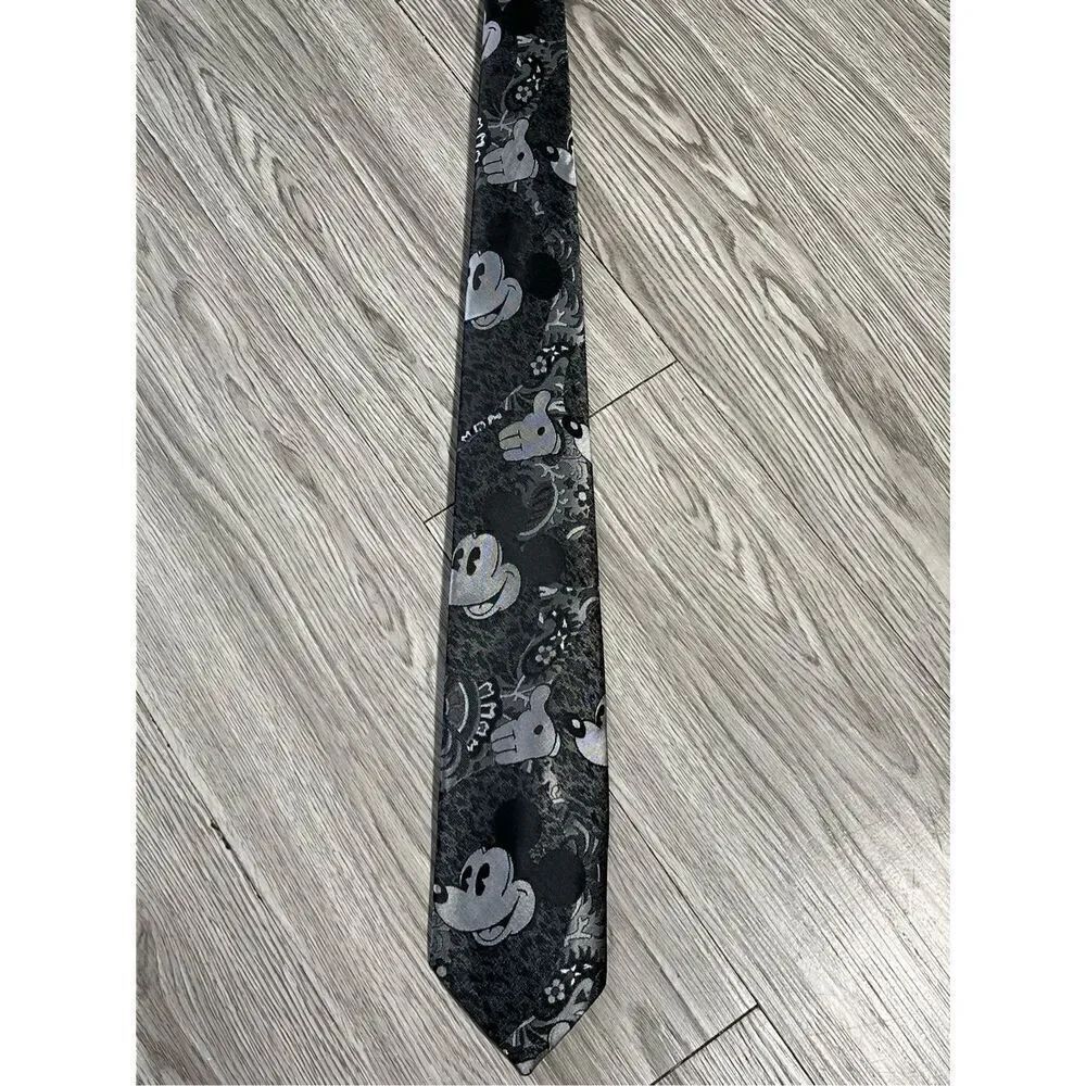 Vintage Mickey Mouse Cervantes Retro Tie